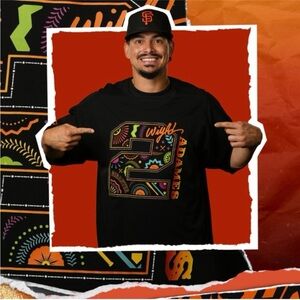 Willy Adames SF Giants t shirt